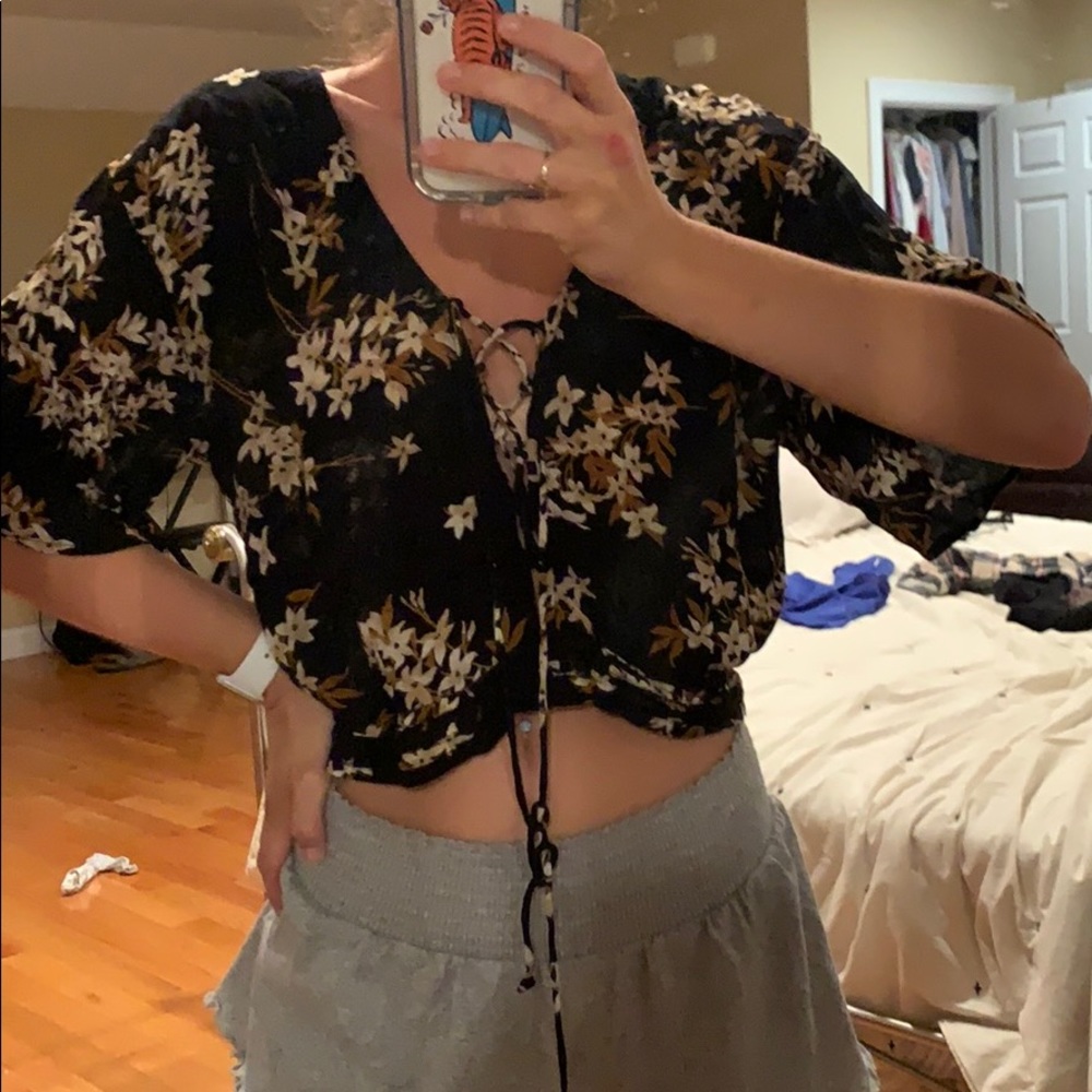 NWOT amuse society crop
